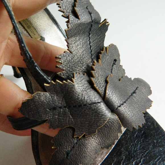 Max Studio Heels - Picture 3 of 8